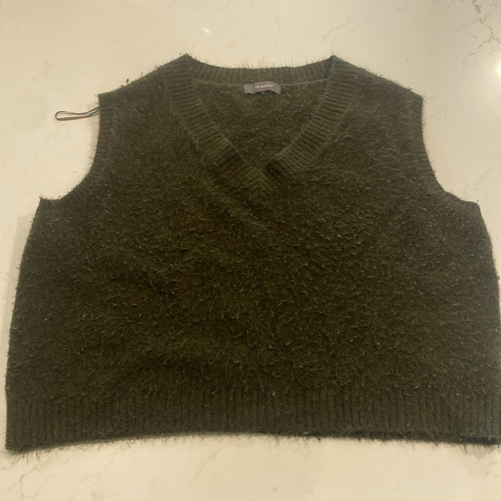 Sweater Vest